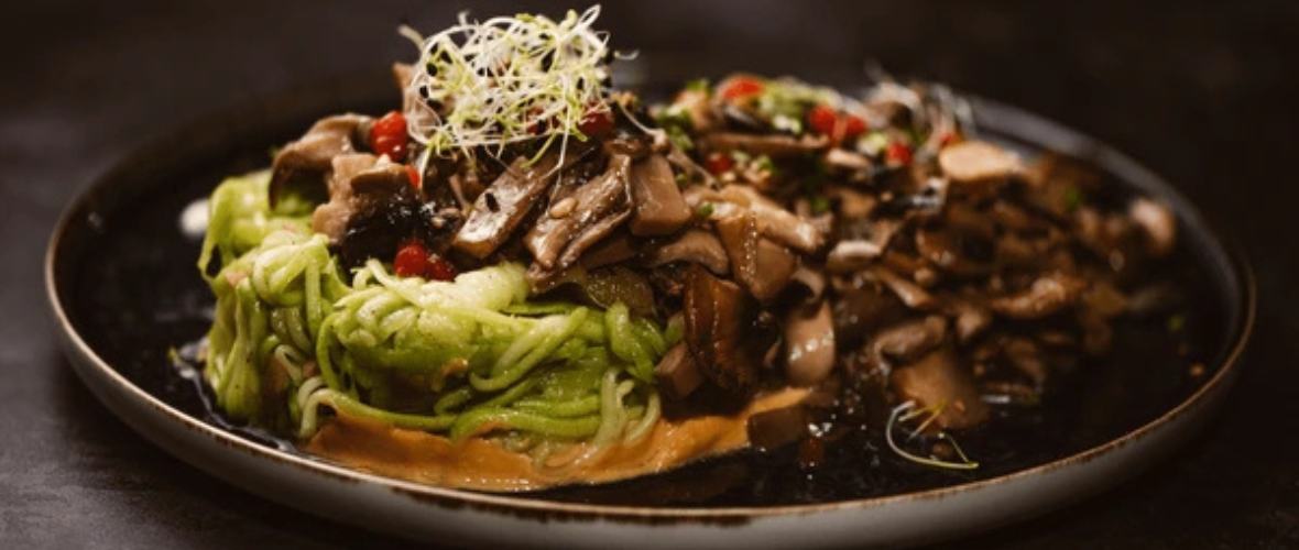 Alfalfa Sprouts Benefits and How to Grow Them Safely at Home