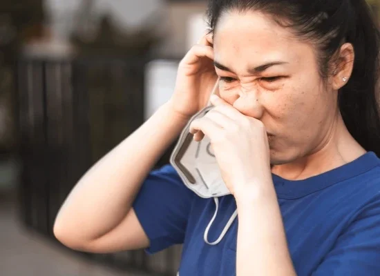 People wearing masks to prevent flu spread