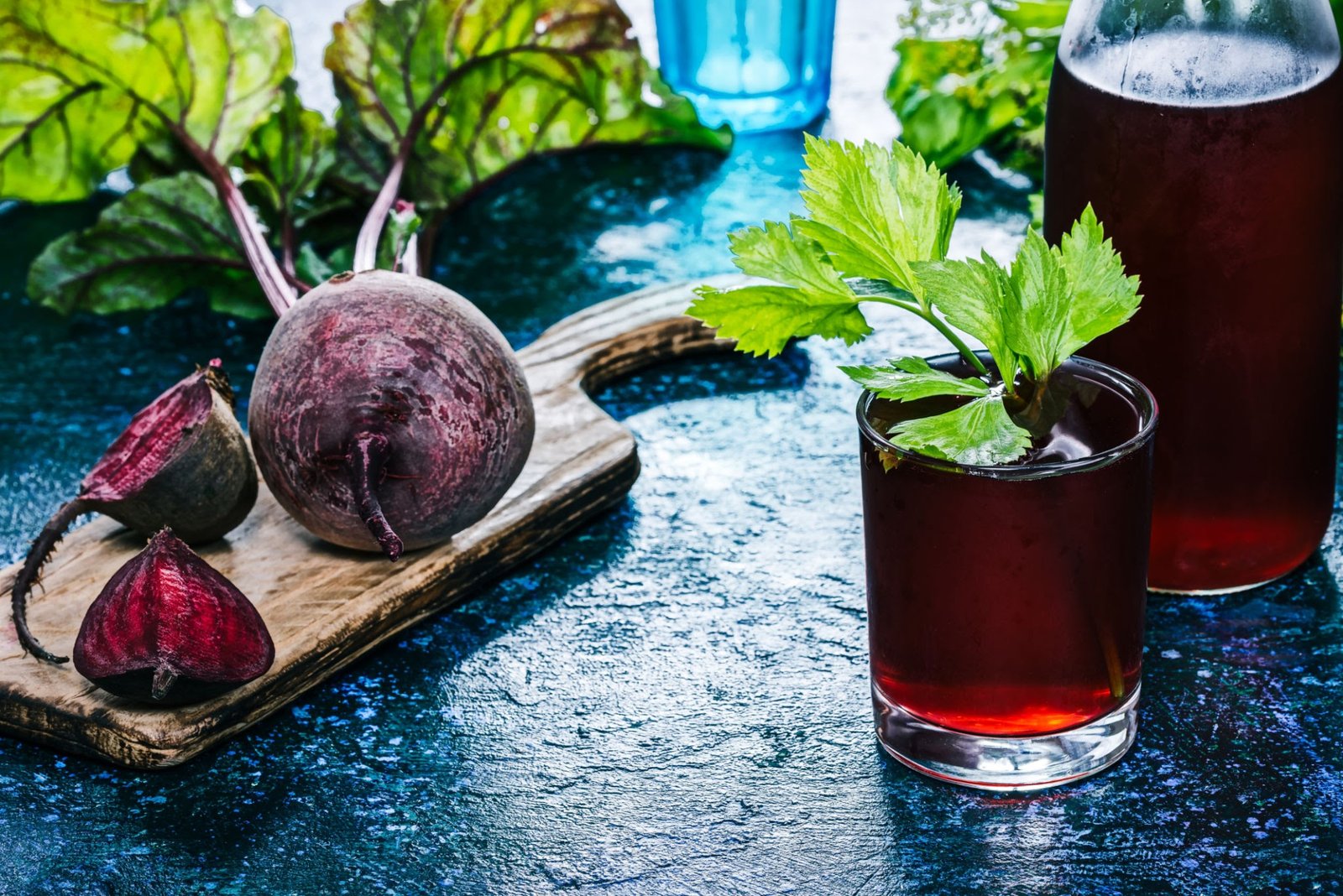 Fresh beetroot juice and nitrate-rich vegetables representing nitric oxide foods for venous compliance